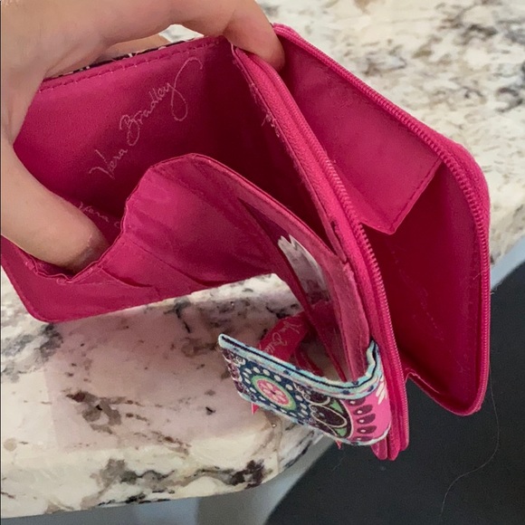Vera Bradley Wallet - Picture 4 of 4